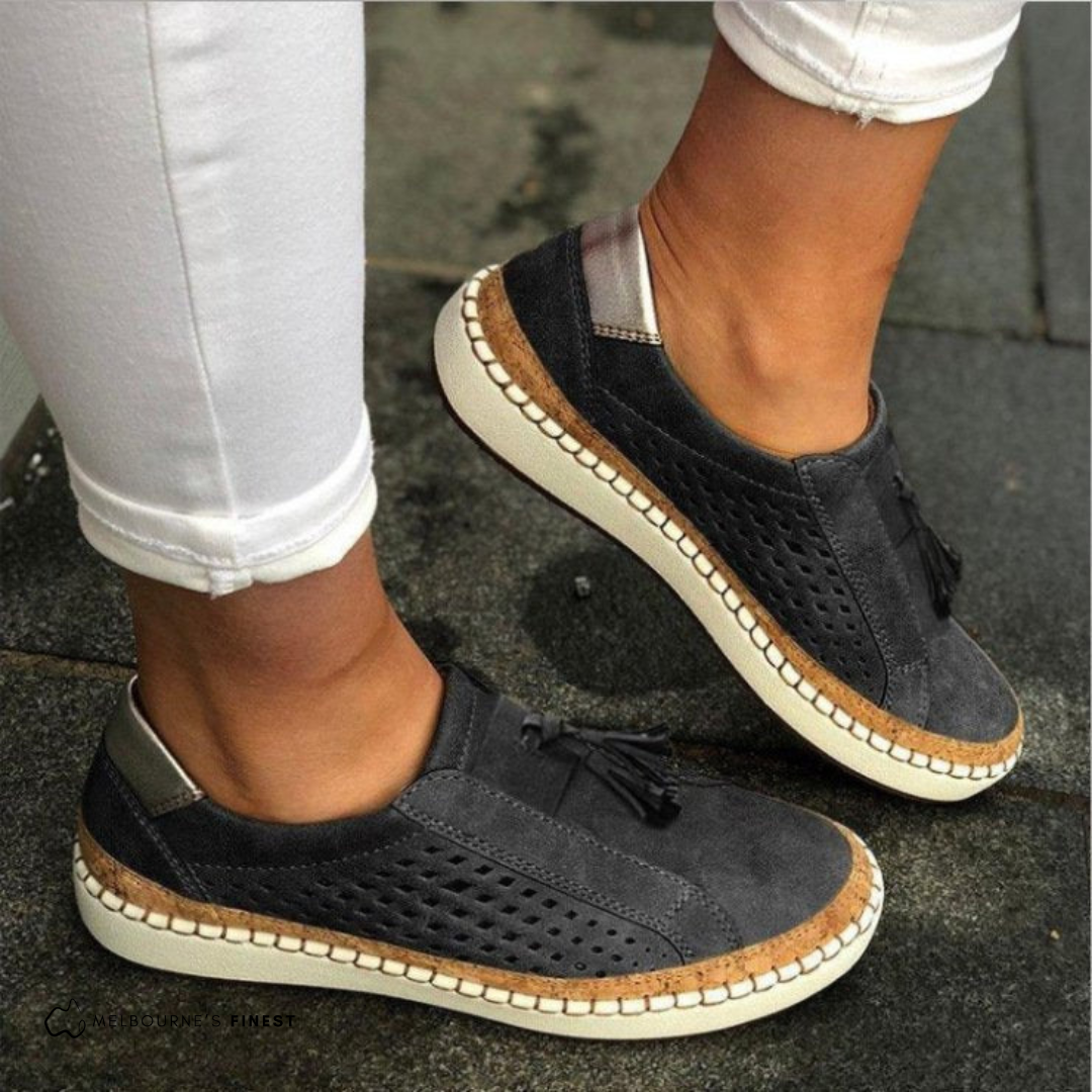 Chaussures perforées à enfiler pour femme
