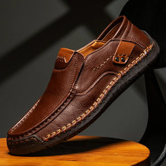 Mocassins brillants à enfiler pour homme